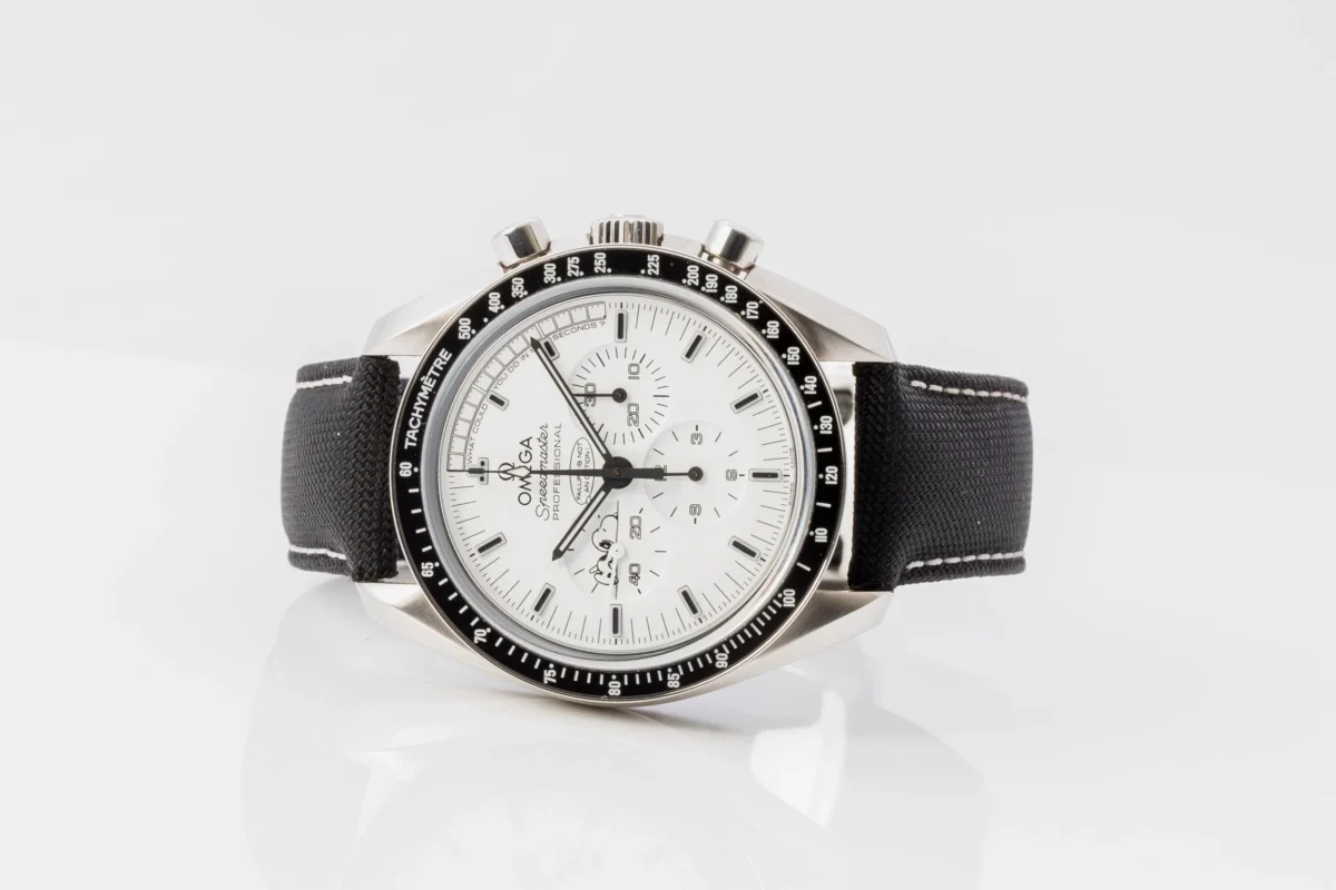 ⁦Omega (Speedmaster) watch for men 311.32.42.30.04.003⁩ - الصورة ⁦4⁩