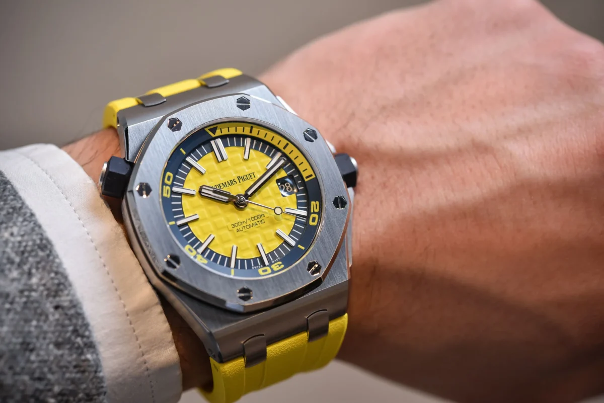 ⁦Audemars Piguet (Royal Oak Offshore) Watch For Men 15710ST.OO.A051CA.01⁩ - الصورة ⁦19⁩
