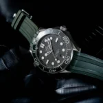 ⁦Omega (SEAMASTER DIVER) watch for men 210.32.42.20.10.001⁩ - الصورة ⁦17⁩