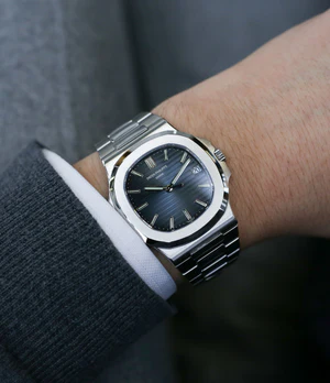 ⁦Patek Philippe Watch For Men 5711/1A-010⁩ - الصورة ⁦20⁩