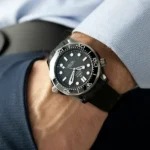 ⁦Omega (SEAMASTER DIVER) watch for men 210.92.44.20.01.001⁩ - الصورة ⁦16⁩