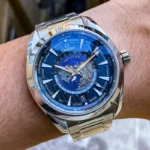 ⁦Omega Watch For Men  220.10.43.22.03.001⁩ - الصورة ⁦8⁩